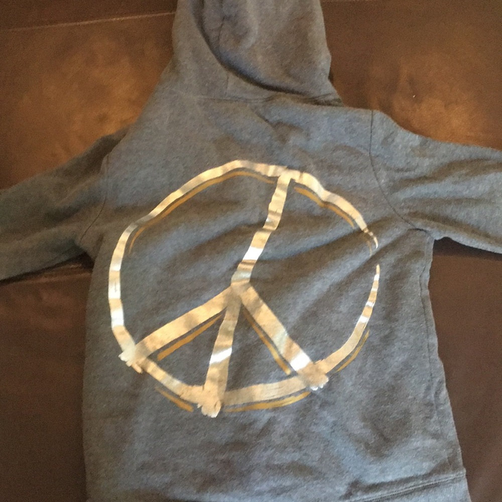 A jacket - Picture 3 of 3